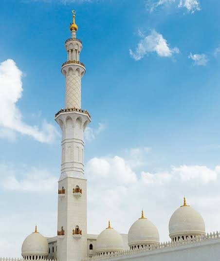 فضل يوم الجمعة.. ٨ أمور عظيمة ذكرها النبي..تعرف عليها