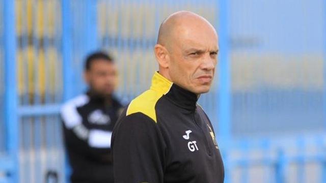  اليونانى تاكيس جونيس