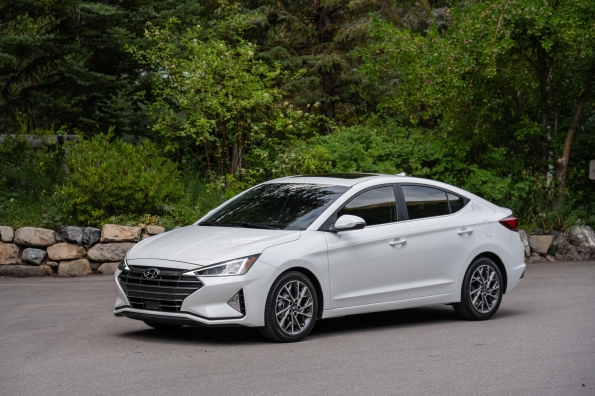 هيونداي النترا hyundai 