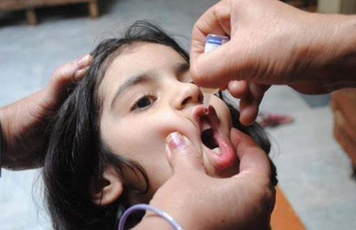 تزامنا مع حملة التطعيم .. 10 حقائق سريعة عن شلل الأطفال