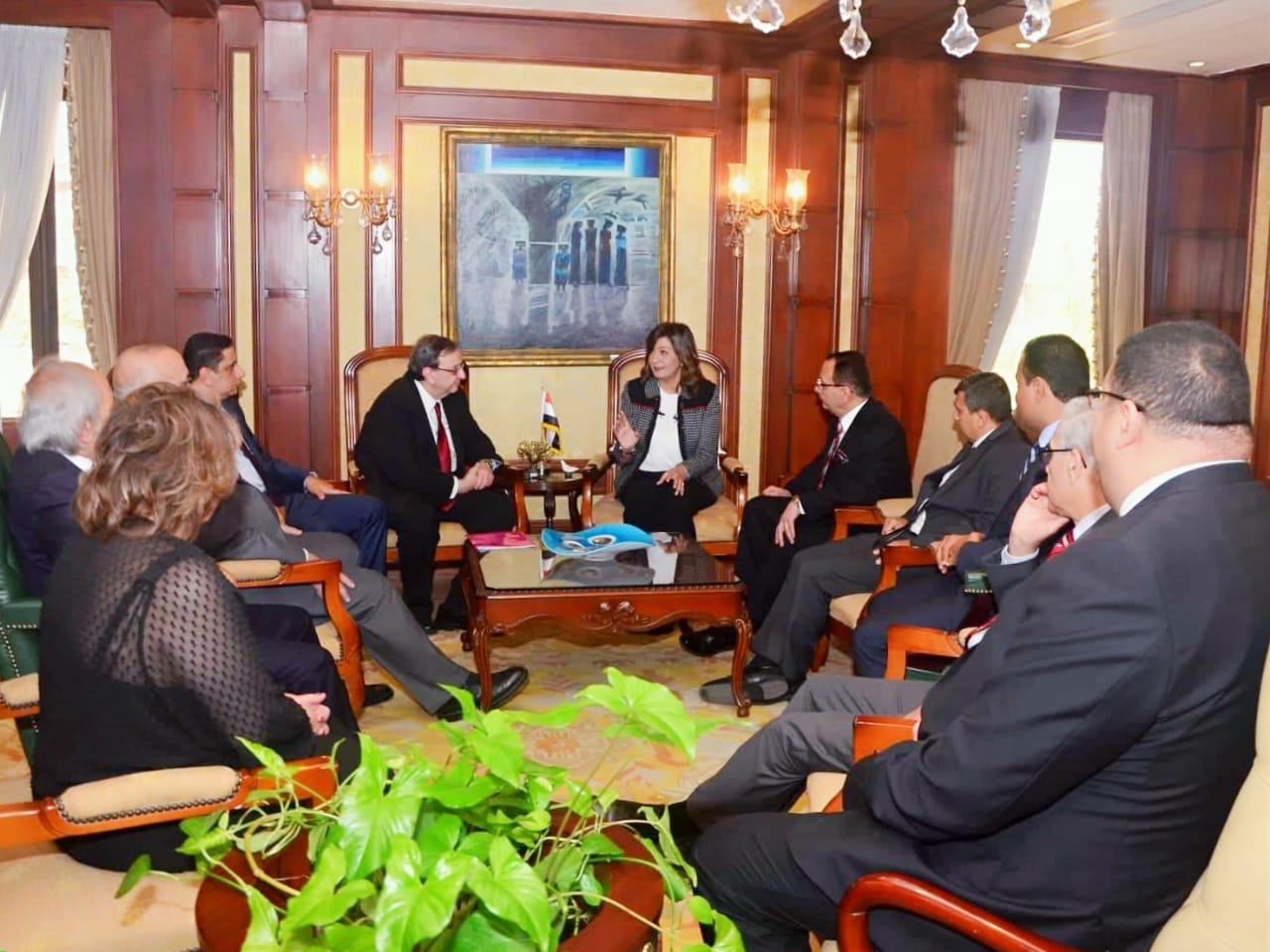 وزيرة الهجرة