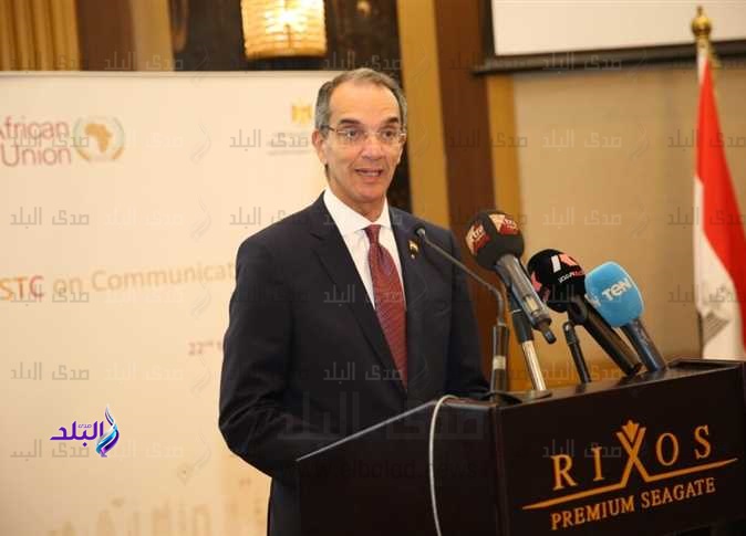 وزير الاتصالات