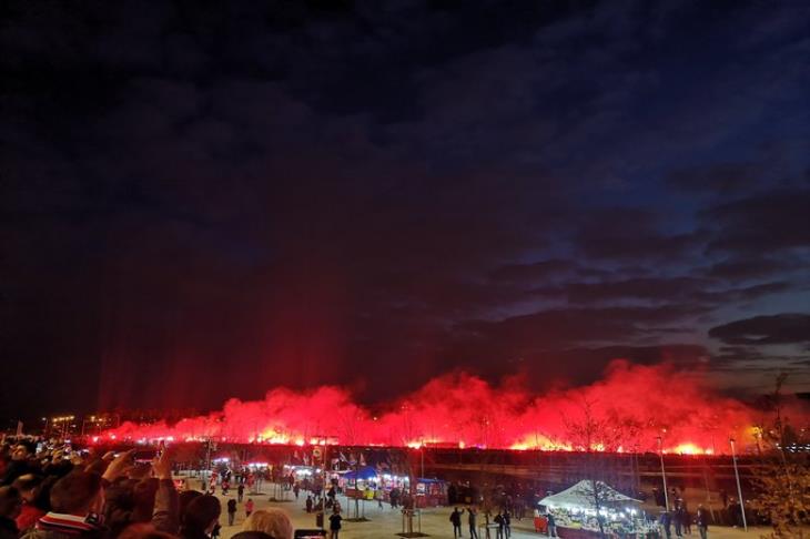 النيران تشتعل فى سماء مدريد