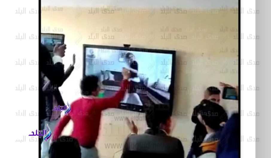 رقص في الفصل