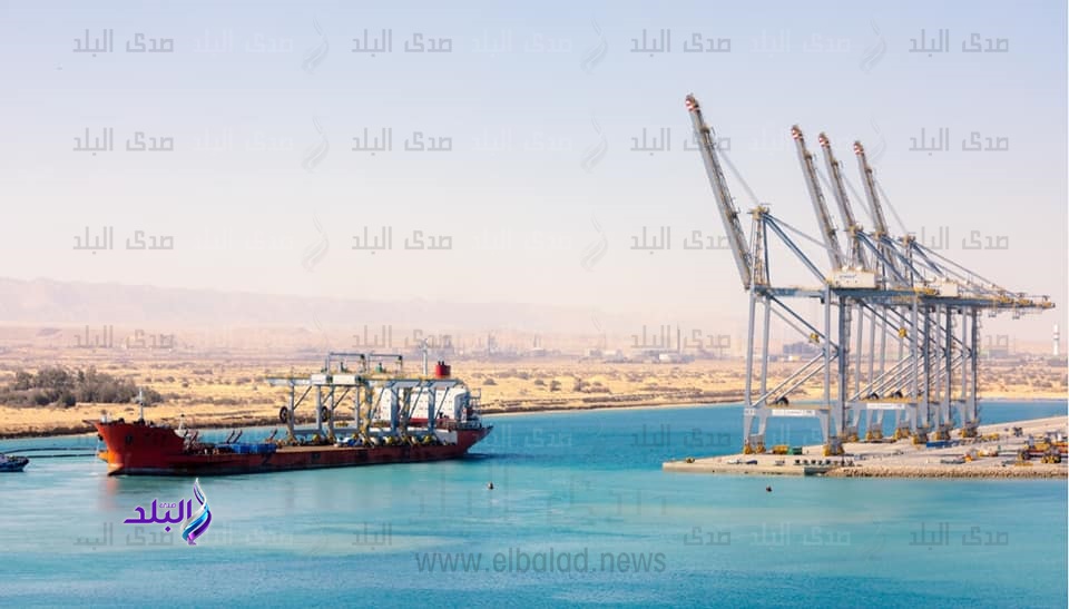 قناة السويس 