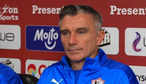 كارتيرون من مؤتمر الزمالك للسوبر المصري