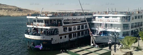 تصادم باخرة مع لنشات في أسوان