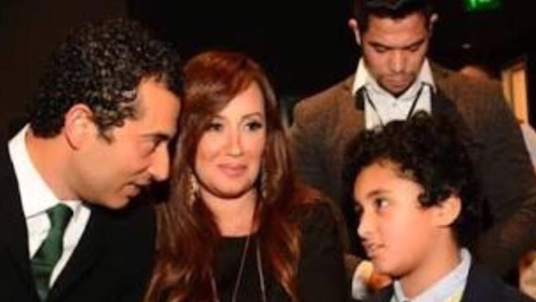 عمرو سعد وابنه رابى وشيماء فوزى 