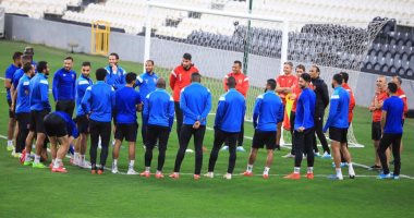 لاعبي الاهلي