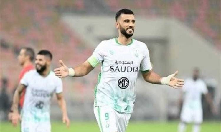 عمر السومة نجم فريق أهلي جدة