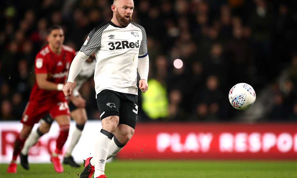  النجم الإنجليزي واين روني