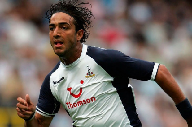 ميدو بقميص توتنهام