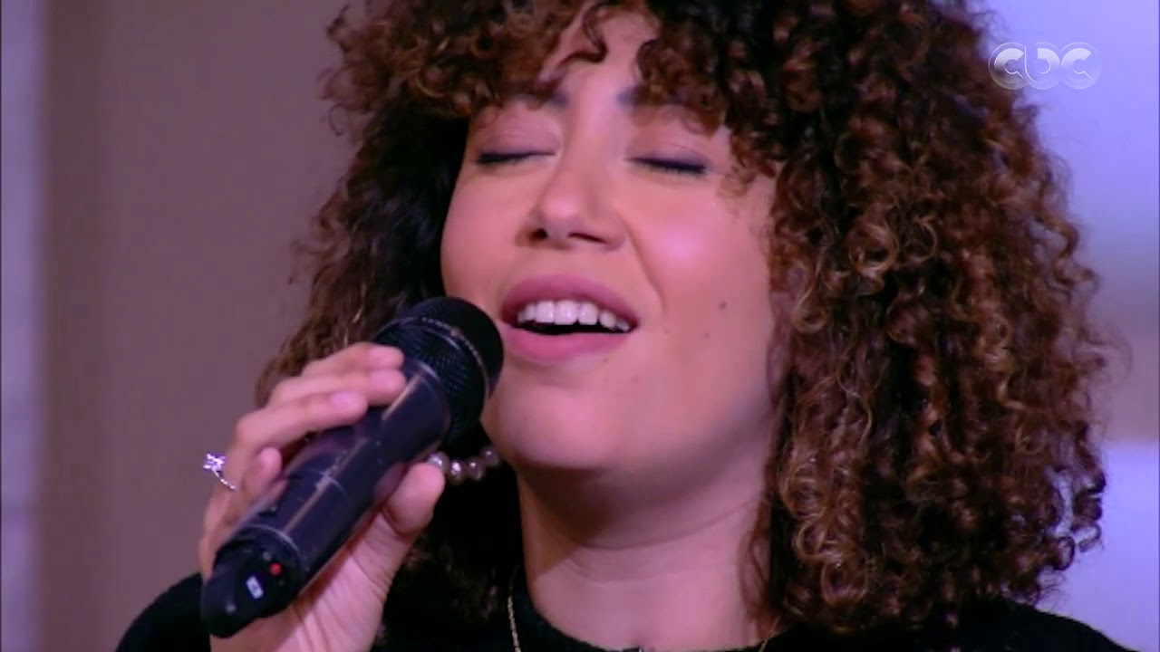 المطربة داليا عمر