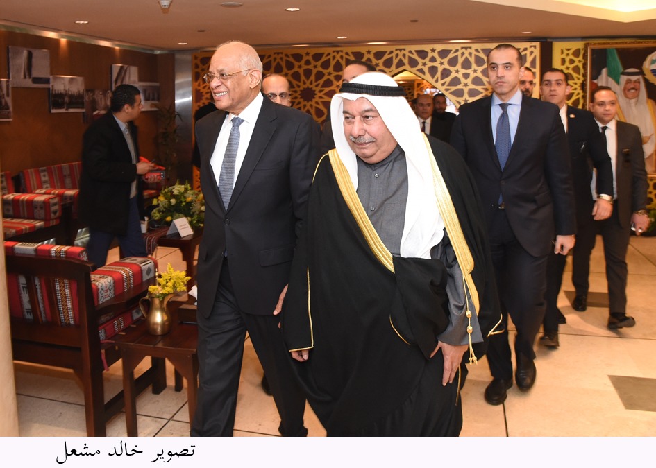 رئيس البرلمان وسفير الكويت 