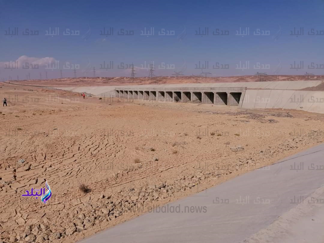 رئيس غارب يتفقد البحيرات للتأكد من سلامتها