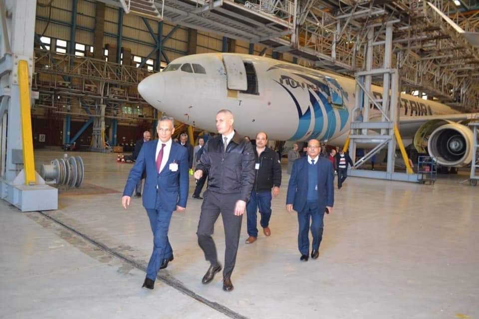 الطيار أحمد عادل رئيس القابضة مصر للطيران