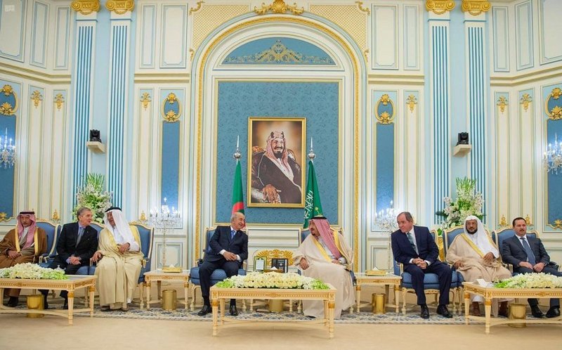 العاهل السعودي والرئيس الجزائري
