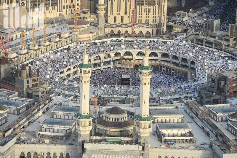 أول تعليق لـ هيئة كبار العلماء بالسعودية على إلغاء العمرة