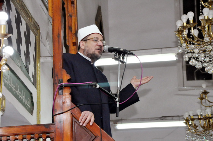 وزير الأوقاف: العمل الصالح لا يقف عند حدود العبادات