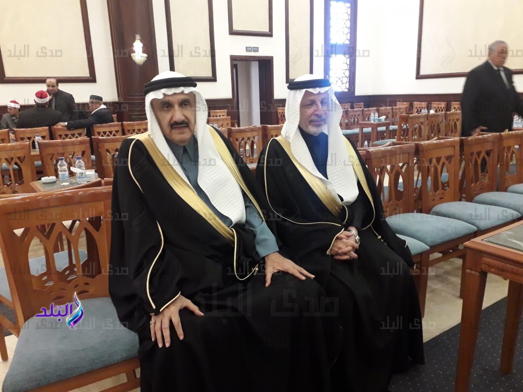 الأمير منصور بن عبد العزيز والسفير السعودي في عزاء مبارك 