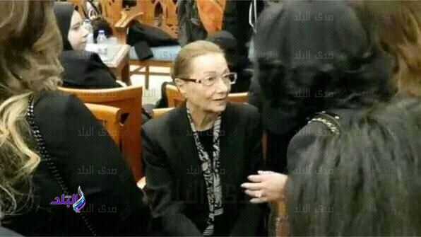 سوزان مبارك في عزاء الرئيس الأسبق