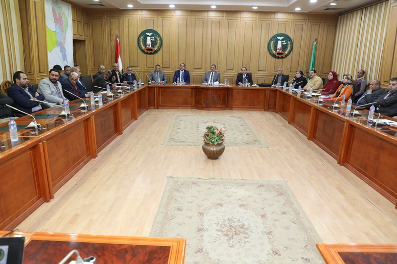 اجتماع محافظ المنوفية