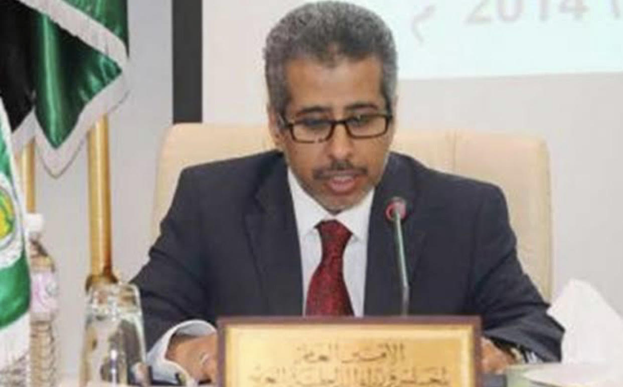 الدكتور محمد بن على كومان الامين العام لمجلس وزراء الداخلية 