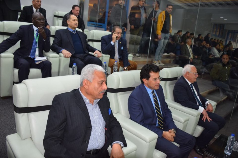 وزير الشباب والرياضة 