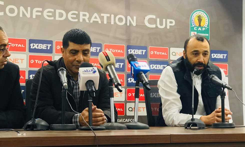 طارق العشرى  طارق العشرى