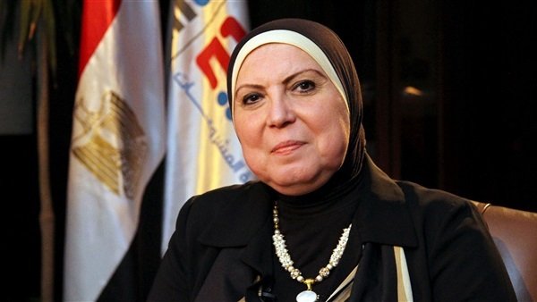 نيفين جامع 