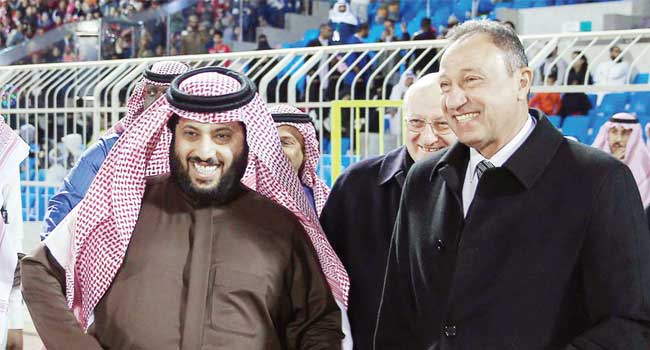 تركي آل الشيخ والخطيب 