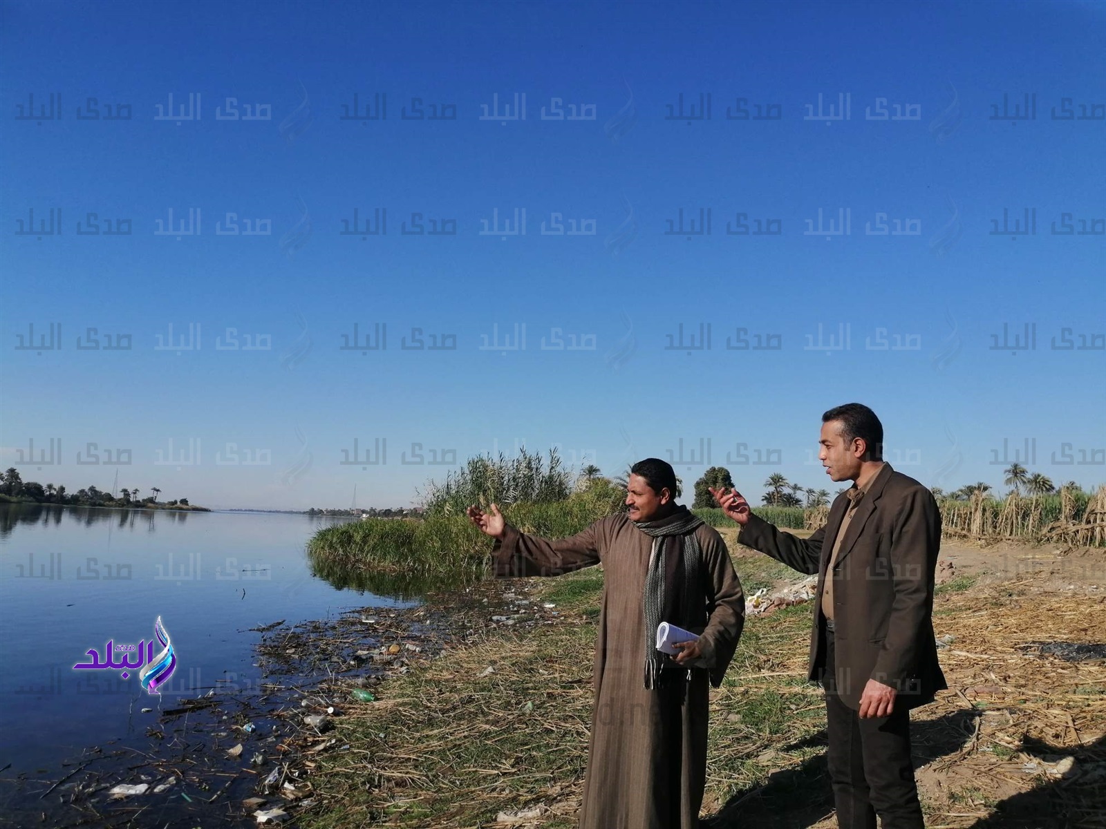 مراسل صدى البلد مع مؤلف كتابى