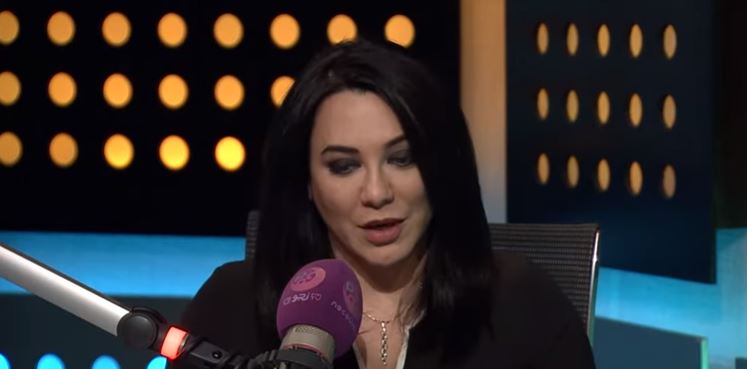 الفنانة سلاف فواخرجى الفنانة سلاف فواخرجى