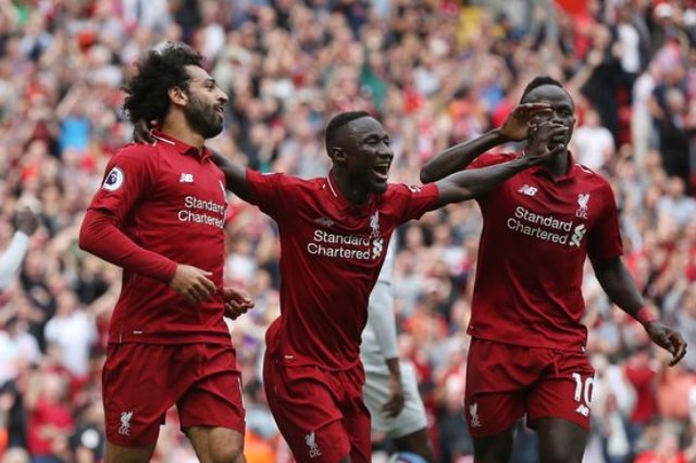 نابي كيتا  ومحمد صلاح وساديو ماني نابي كيتا  ومحمد صلاح وساديو ماني