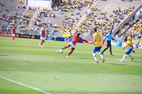 جانب من لقاء سابق بين الفريقين