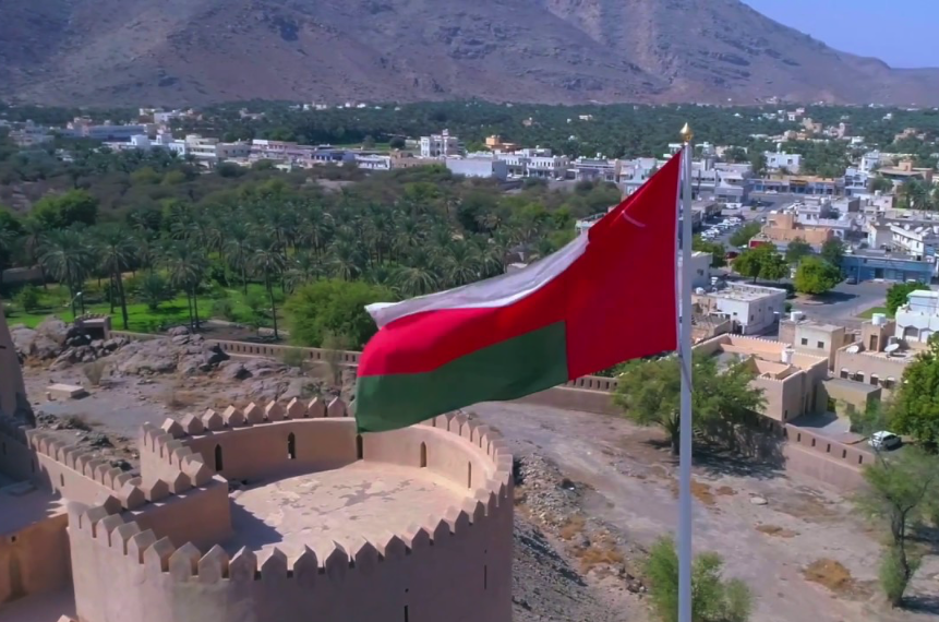 سلطنة عمان تعلق الرحلات الجوية غير المنتظمة مع مصر سلطنة عمان تعلق الرحلات الجوية غير المنتظمة مع مصر