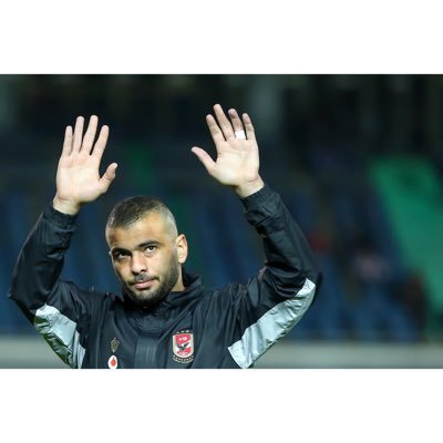 عماد متعب مهاجم الاهلي