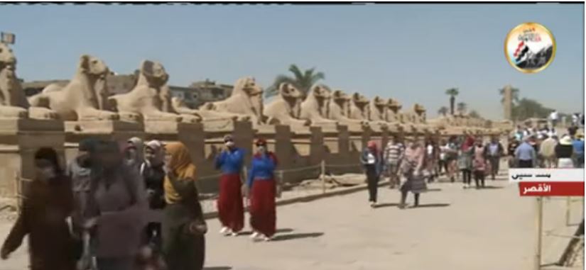توافد السائحين بالأقصر