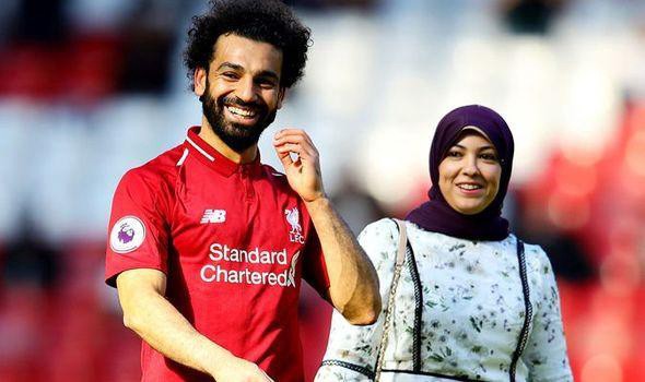 محمد صلاح وزوجته ماجي