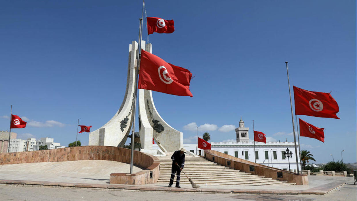 تونس تلغي جميع الرحلات الجوية والبرية إلى إيطاليا