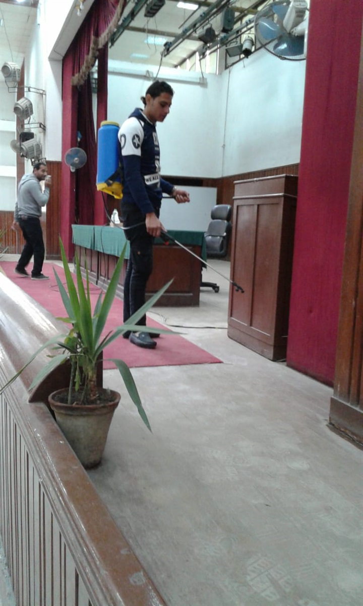 كلية الحقوق جامعة المنصورة تتخذ إجراءات احترازية للوقاية من 