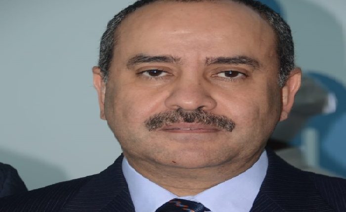 محمد منار وزير الطيران المدني