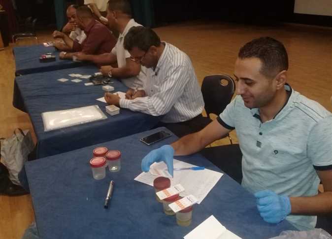 تعاطى المخدرات بين سائقى الحافلات