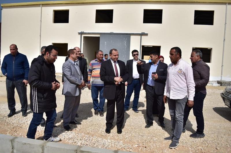 رئيس جامعة بني سويف خلال جولته التفقدية يعلن الانتهاء من اعم