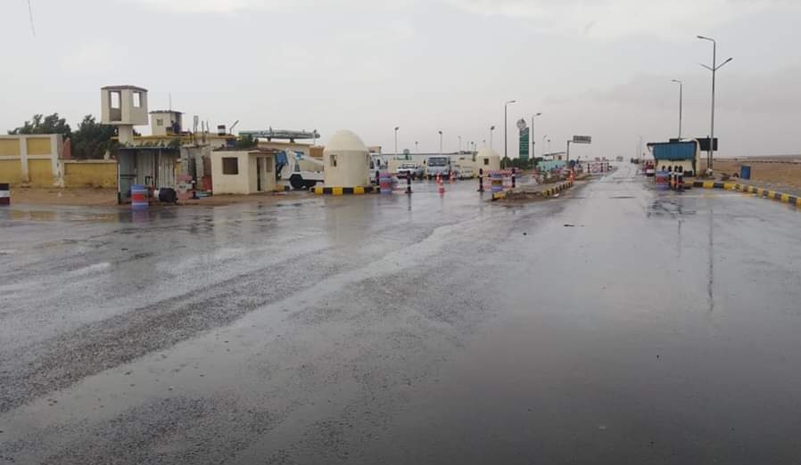 إغلاق طريق الزعفرانة - رأس غارب