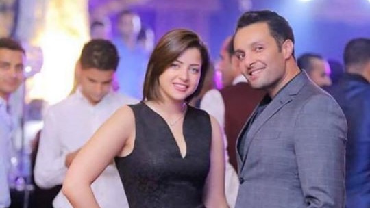 شقيق ياسمين عبد العزيز يفضح منى فاروق 