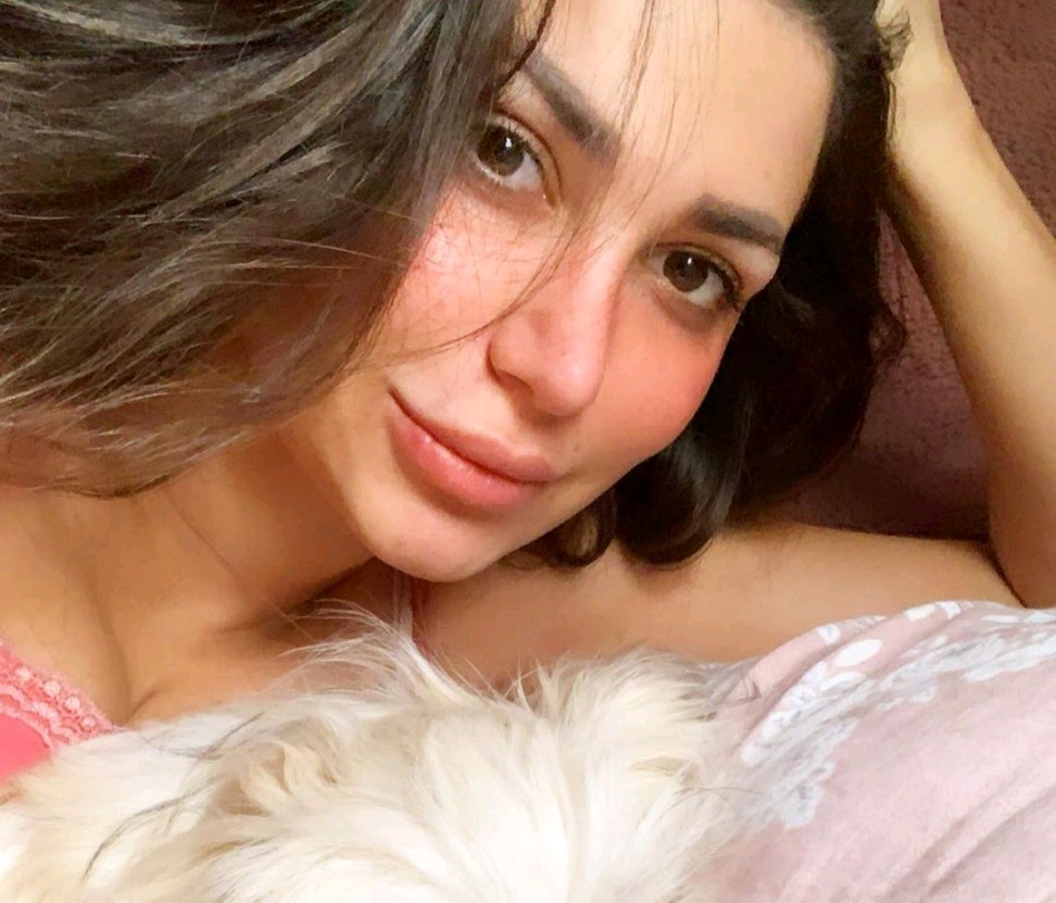 سارة نخلة
