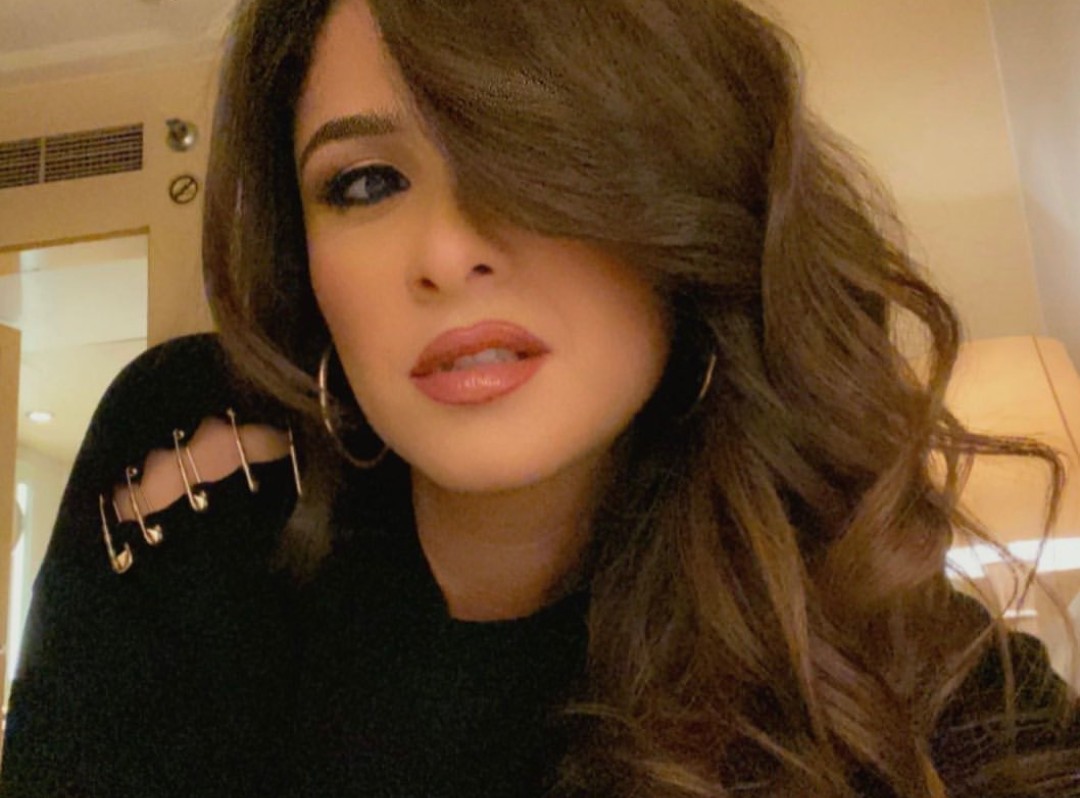 ياسمين عبد العزيز