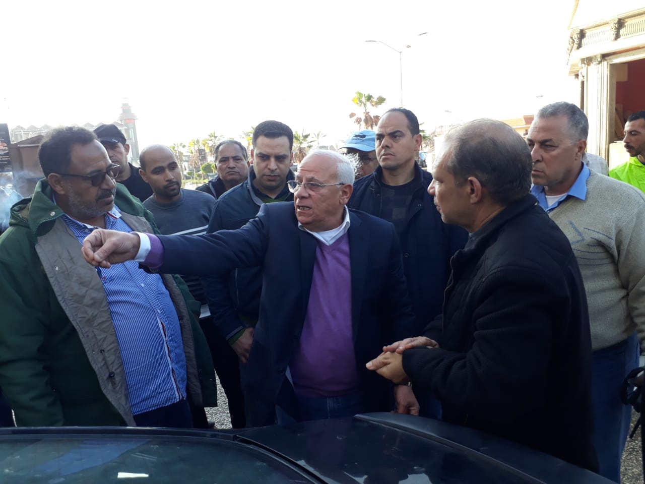  خطوط ساخنة للابلاغ عن مراكز الدروس الخصوصية