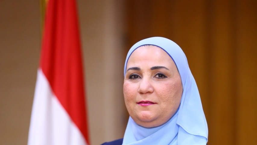  نيڤين القباج وزير التضامن الاجتماعي 